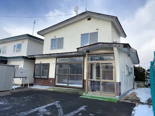 【ご商談中】旭町★4LDK2階建中古住宅★