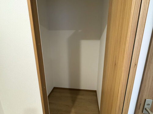 収納 (玄関)